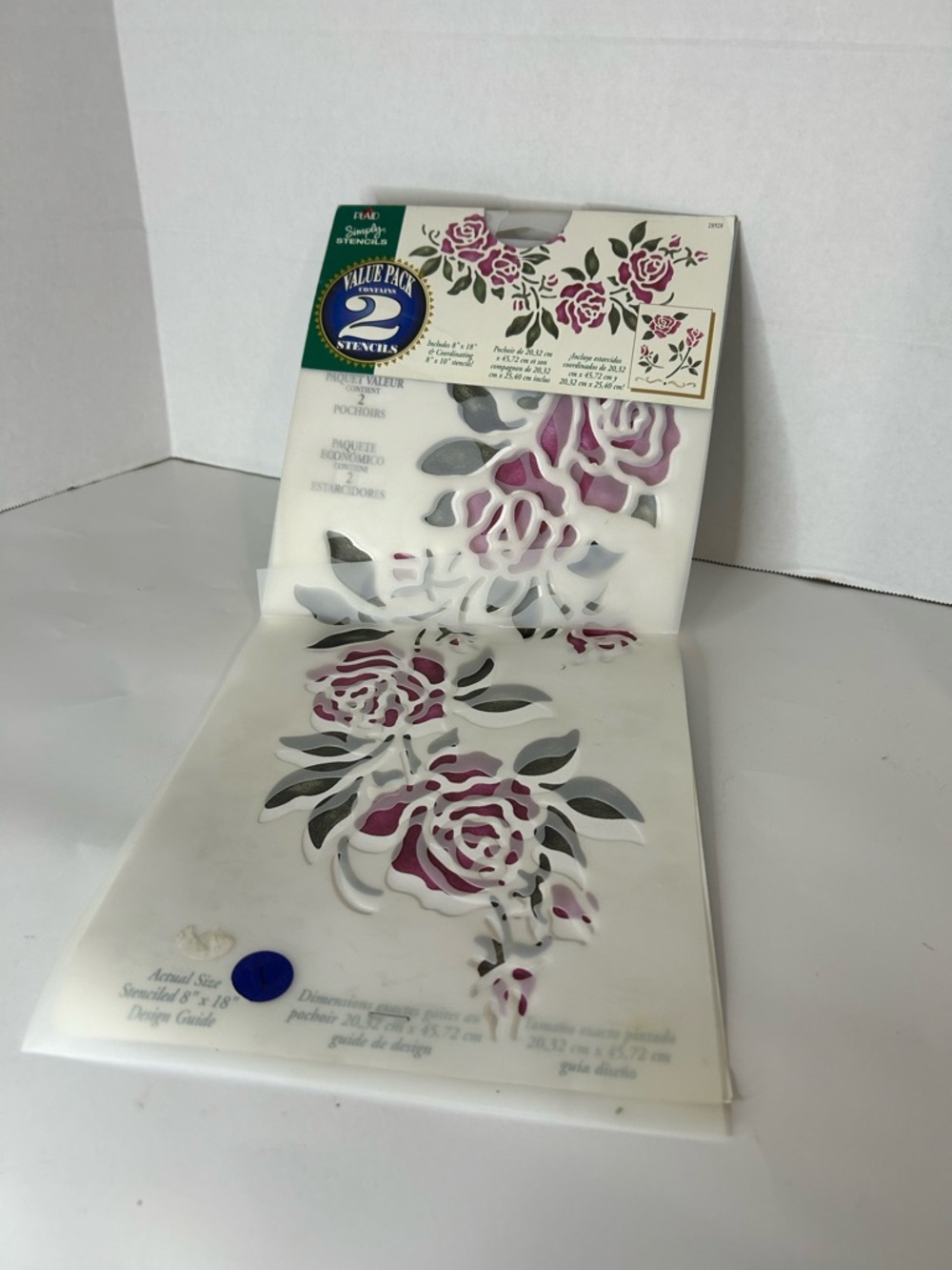 Plaid Simply Stencils Roses Product#28928 8” X 18”